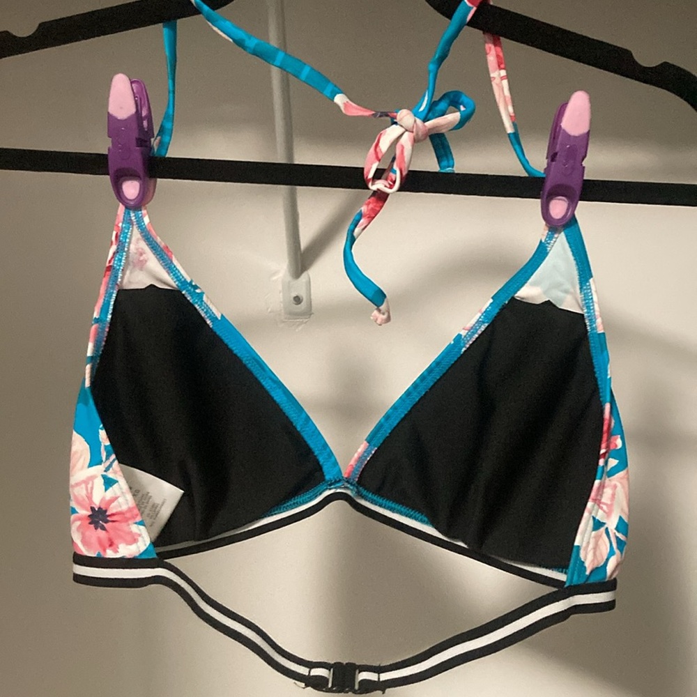 Ripzone Bikini - Picture 2 of 6